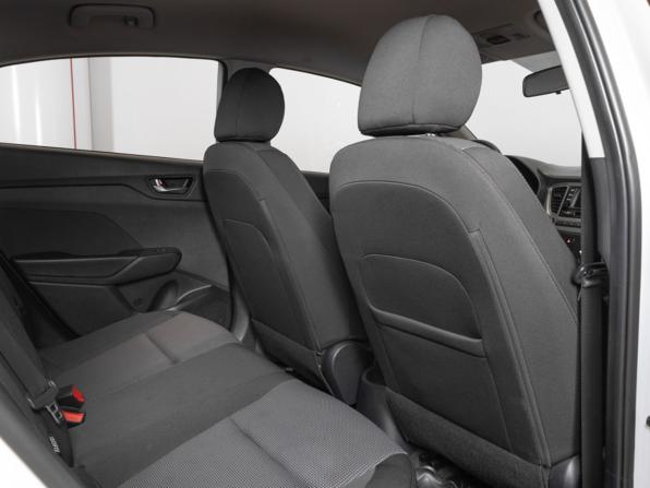 Hyundai Solaris II Рестайлинг с пробегом 2021 года, цена 1 594 300 рублей, 99404 км, седан, Автокод Объявления