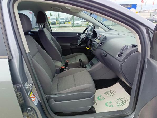 Volkswagen Golf Plus I с пробегом 2008 года, цена 670 000 рублей, 170320 км, хэтчбек, Автокод Объявления