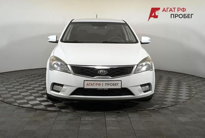 Kia Ceed I Рестайлинг с пробегом 2011 года, цена 520 000 рублей, 247335 км, хэтчбек, Автокод Объявления