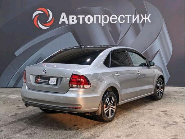 Volkswagen Polo V Рестайлинг с пробегом 2017 года, цена 995 000 рублей, 181000 км, седан, Автокод Объявления