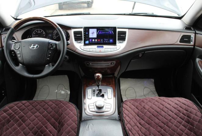 Hyundai Genesis I с пробегом 2010 года, цена 870 000 рублей, 165756 км, седан, Автокод Объявления