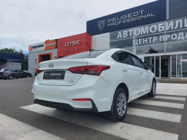 Hyundai Solaris II с пробегом 2019 года, цена 1 210 000 рублей, 137000 км, седан, Автокод Объявления