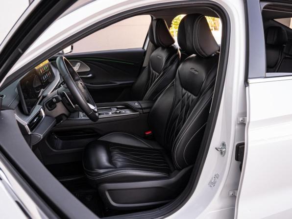 Chery Arrizo 8 с пробегом 2023 года, цена 2 030 000 рублей, 46458 км, седан, Автокод Объявления