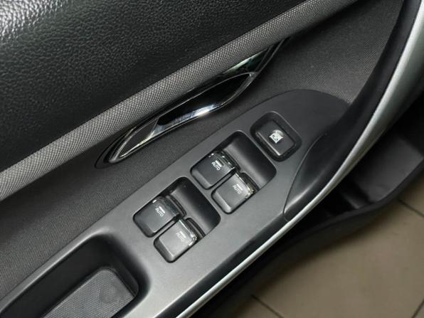 Kia Ceed II с пробегом 2015 года, цена 1 299 000 рублей, 160884 км, универсал, Автокод Объявления