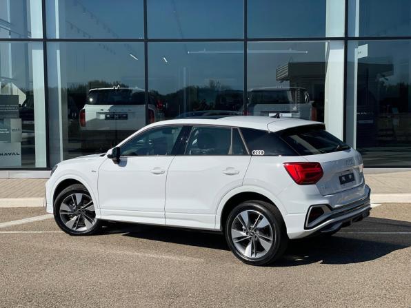 Audi Q2 I Рестайлинг с пробегом 2026 года, цена 3 275 000 рублей, 30 км, внедорожник, Автокод Объявления