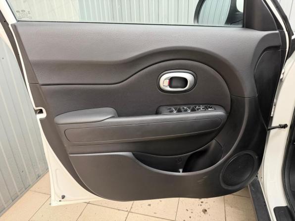 Kia Soul II Рестайлинг с пробегом 2018 года, цена 1 689 000 рублей, 18996 км, хэтчбек, Автокод Объявления