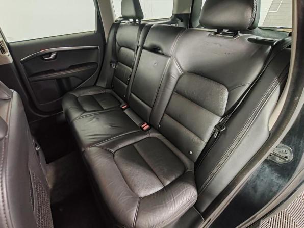 Volvo XC70 II с пробегом 2012 года, цена 1 449 000 рублей, 317621 км, универсал, Автокод Объявления