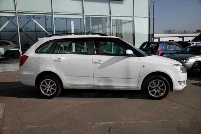 Skoda Fabia II с пробегом 2010 года, цена 559 000 рублей, 169800 км, универсал, Автокод Объявления