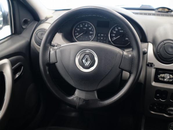 Renault Logan I Рестайлинг с пробегом 2011 года, цена 484 000 рублей, 130631 км, седан, Автокод Объявления