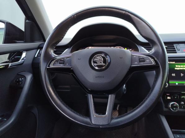 Skoda Octavia III (A7) Рестайлинг с пробегом 2019 года, цена 2 199 000 рублей, 154394 км, лифтбек, Автокод Объявления