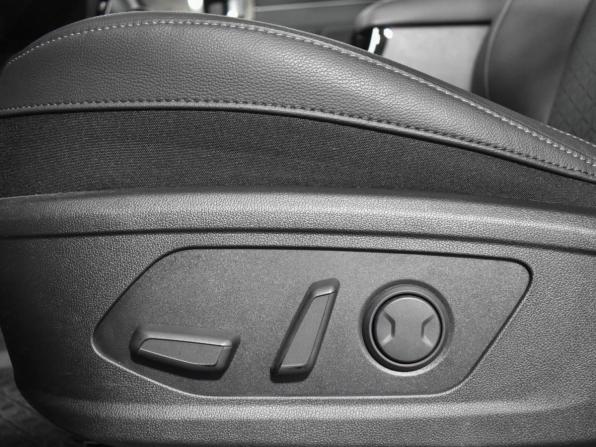 Kia Sorento IV с пробегом 2022 года, цена 4 540 000 рублей, 4211 км, внедорожник, Автокод Объявления