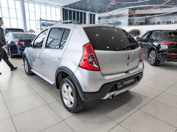 Renault Sandero I с пробегом 2014 года, цена 630 000 рублей, 151060 км, хэтчбек, Автокод Объявления
