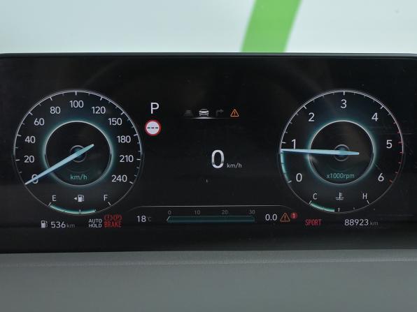 Hyundai Staria I с пробегом 2021 года, цена 4 990 000 рублей, 88000 км, минивэн, Автокод Объявления