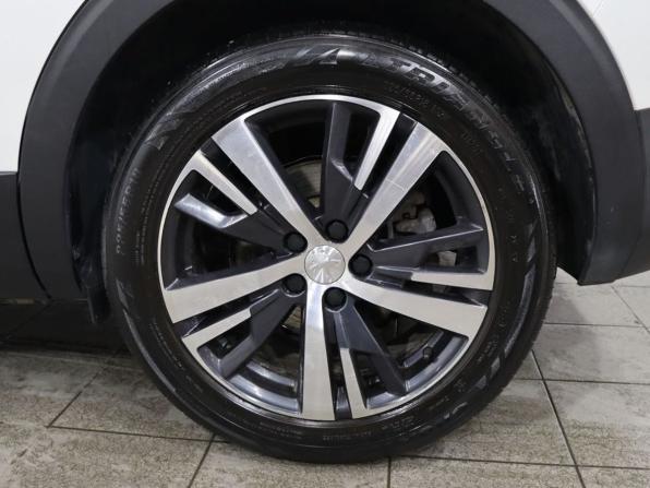 Peugeot 5008 II с пробегом 2019 года, цена 1 749 000 рублей, 183059 км, внедорожник, Автокод Объявления