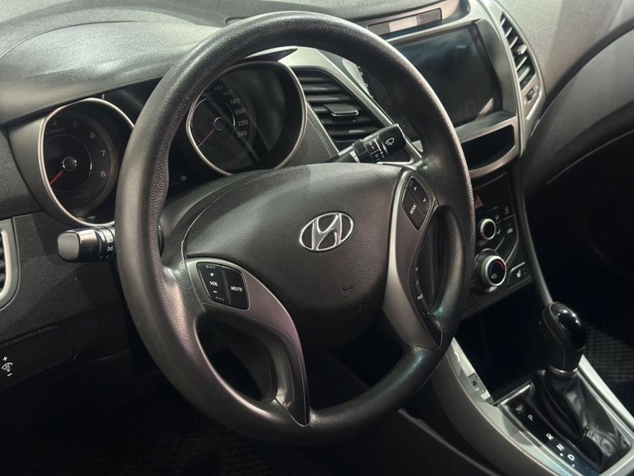 Hyundai Elantra V (MD) Рестайлинг Москва  - изображение 12