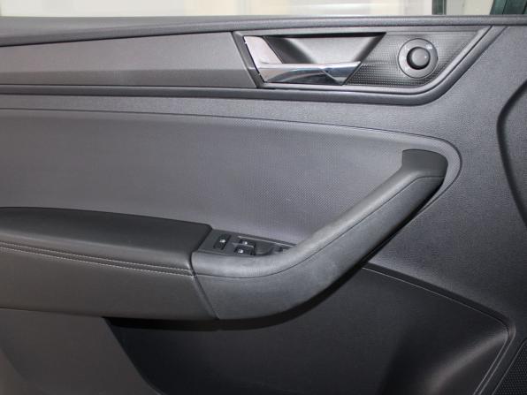 Skoda Rapid II с пробегом 2022 года, цена 1 549 900 рублей, 165222 км, лифтбек, Автокод Объявления