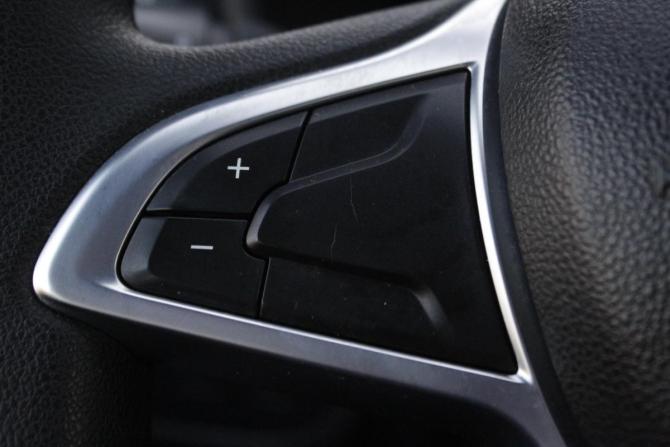 Renault Sandero II Рестайлинг с пробегом 2019 года, цена 1 195 000 рублей, 82400 км, хэтчбек, Автокод Объявления