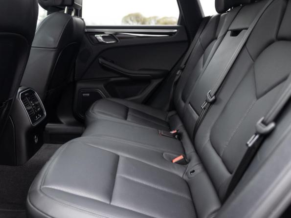 Porsche Macan I Рестайлинг 2 с пробегом 2021 года, цена 8 811 000 рублей, 22070 км, внедорожник, Автокод Объявления