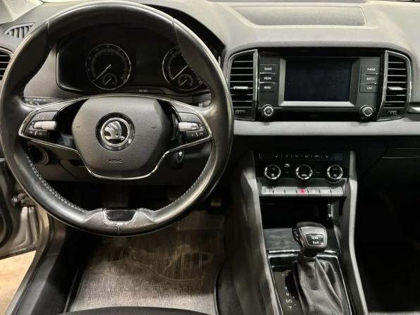 Skoda Karoq I с пробегом 2021 года, цена 2 117 000 рублей, 110000 км, внедорожник, Автокод Объявления