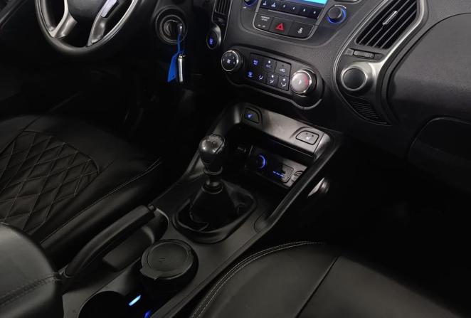 Hyundai ix35 I Рестайлинг с пробегом 2014 года, цена 1 350 000 рублей, 153588 км, внедорожник, Автокод Объявления