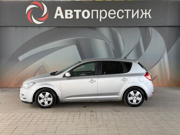 Kia Ceed I Рестайлинг с пробегом 2012 года, цена 880 000 рублей, 189160 км, хэтчбек, Автокод Объявления