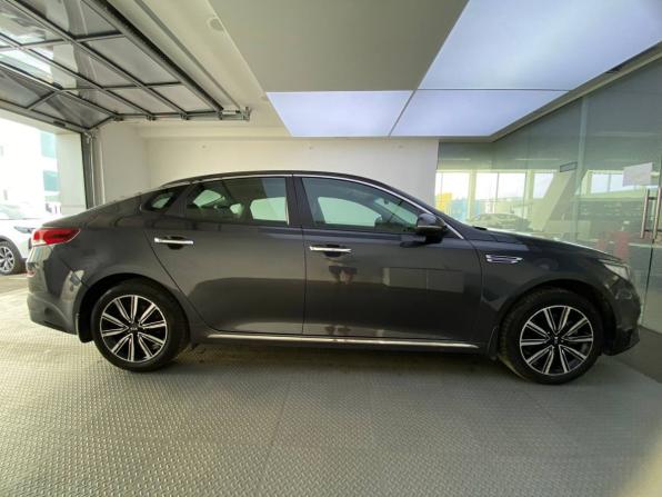Kia Optima IV Рестайлинг с пробегом 2018 года, цена 1 890 000 рублей, 129865 км, седан, Автокод Объявления