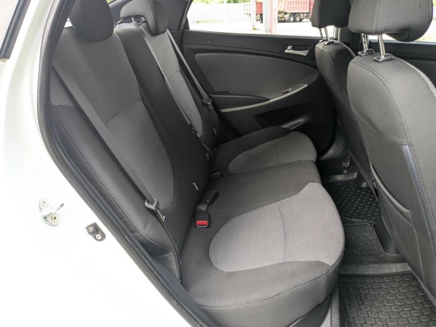 Hyundai Solaris I Екатеринбург  - изображение 12