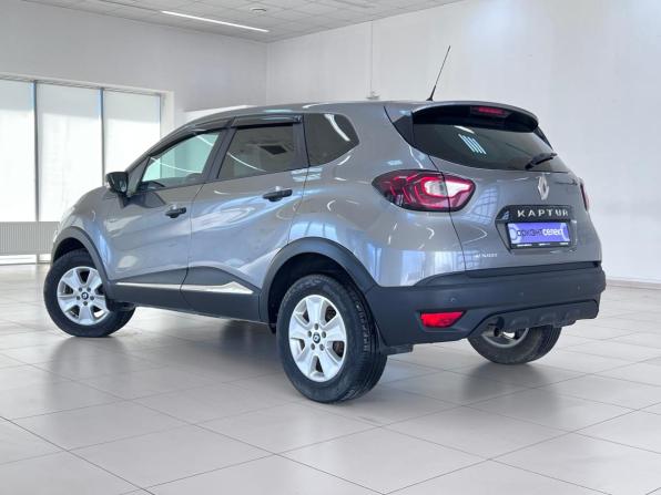 Renault Kaptur I с пробегом 2016 года, цена 1 330 000 рублей, 133185 км, внедорожник, Автокод Объявления