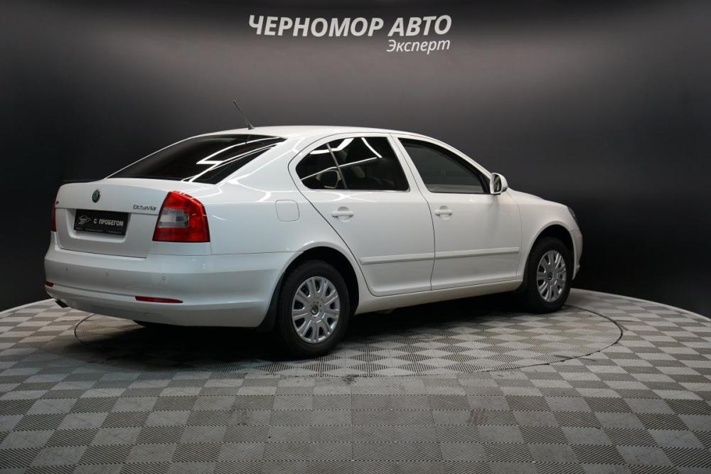 Skoda Octavia II (A5) Рестайлинг Крым  - изображение 5