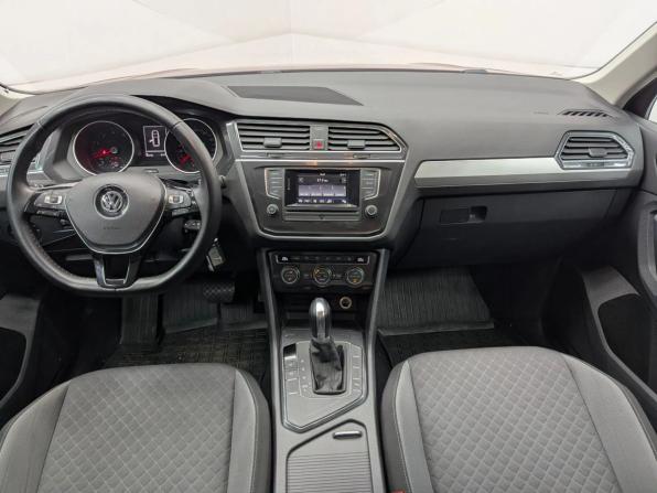 Volkswagen Tiguan II с пробегом 2017 года, цена 2 179 000 рублей, 80141 км, внедорожник, Автокод Объявления