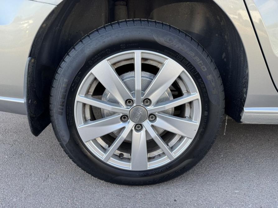 Volkswagen Polo V Рестайлинг Воронеж  - изображение 12