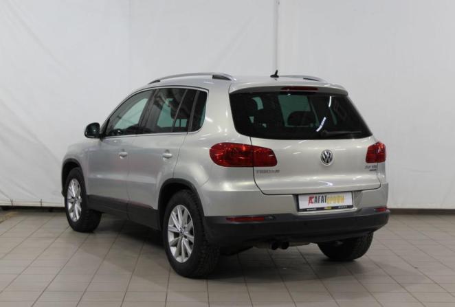 Volkswagen Tiguan I Рестайлинг с пробегом 2011 года, цена 1 070 000 рублей, 190487 км, внедорожник, Автокод Объявления
