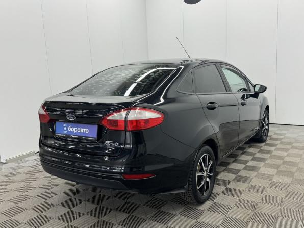 Ford Fiesta Mk6 Рестайлинг с пробегом 2016 года, цена 899 000 рублей, 96506 км, седан, Автокод Объявления