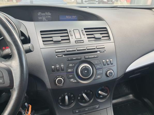 Mazda 3 II (BL) Рестайлинг с пробегом 2012 года, цена 720 000 рублей, 173401 км, седан, Автокод Объявления