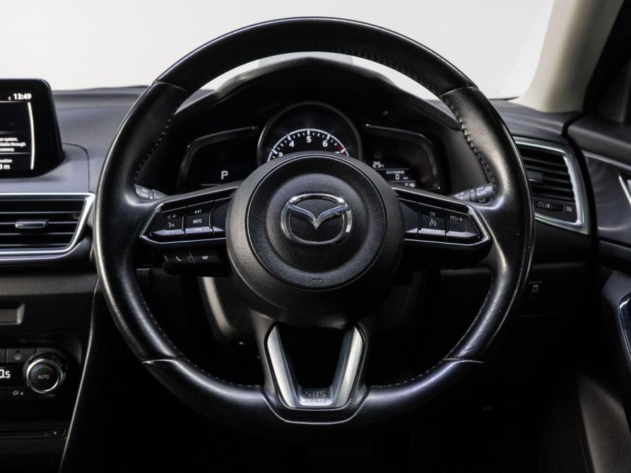 Mazda Axela III Рестайлинг Тюмень  - изображение 18