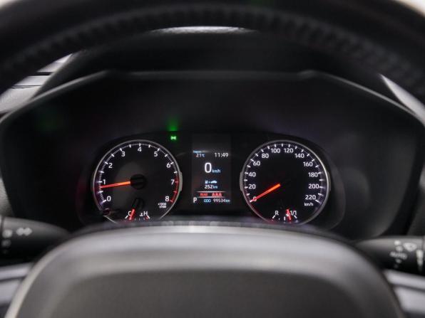 Toyota RAV4 V (XA50) с пробегом 2021 года, цена 3 664 000 рублей, 99533 км, внедорожник, Автокод Объявления