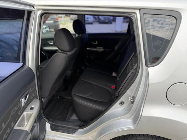 Kia Soul I Рестайлинг с пробегом 2013 года, цена 1 180 000 рублей, 161680 км, хэтчбек, Автокод Объявления