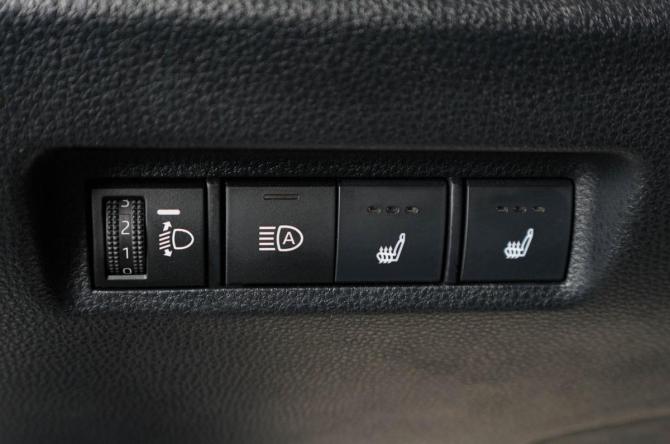 Toyota RAV4 V (XA50) с пробегом 2021 года, цена 3 119 000 рублей, 61000 км, внедорожник, Автокод Объявления