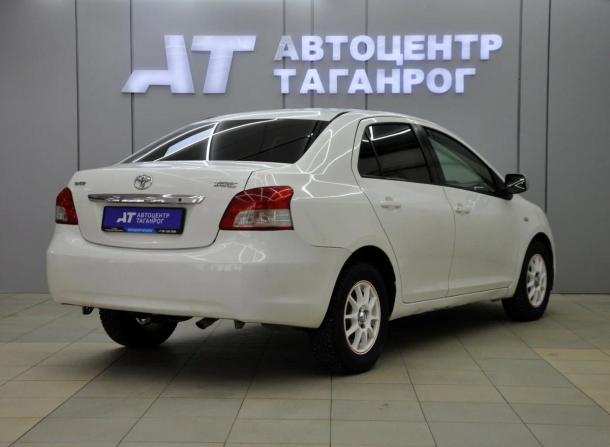 Toyota Yaris II с пробегом 2007 года, цена 685 000 рублей, 235000 км, седан, Автокод Объявления
