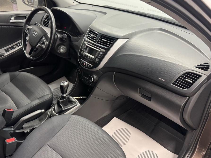 Hyundai Solaris I Рестайлинг Санкт-Петербург  - изображение 14