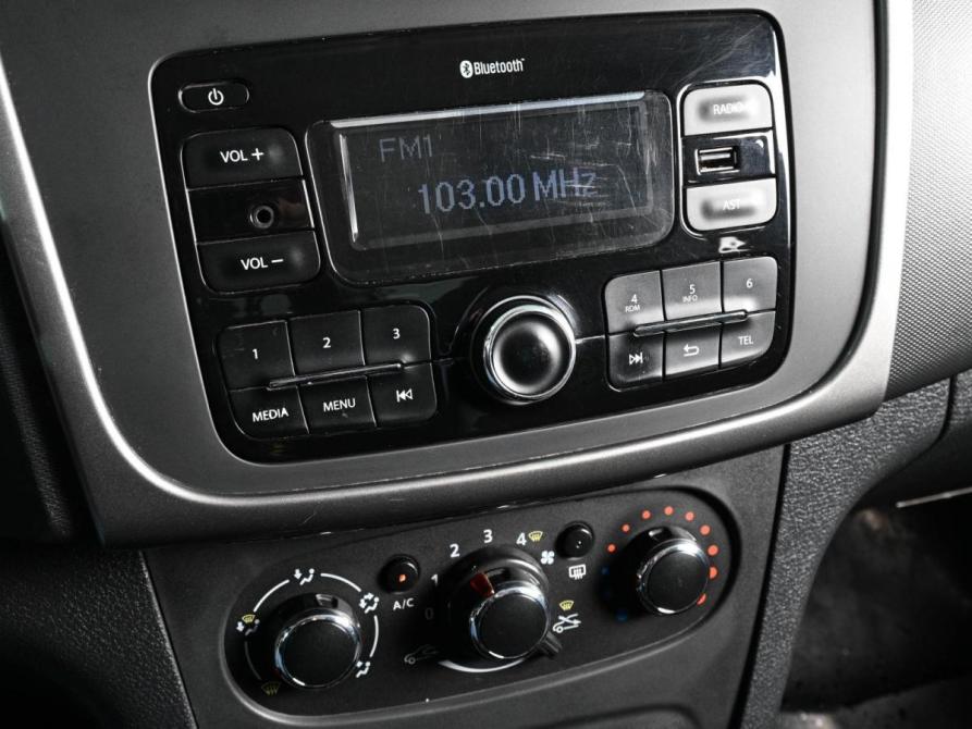 Renault Logan II Рестайлинг Ростов-на-Дону  - изображение 12