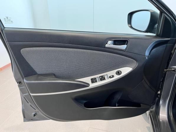 Hyundai Solaris I с пробегом 2012 года, цена 712 000 рублей, 200039 км, седан, Автокод Объявления