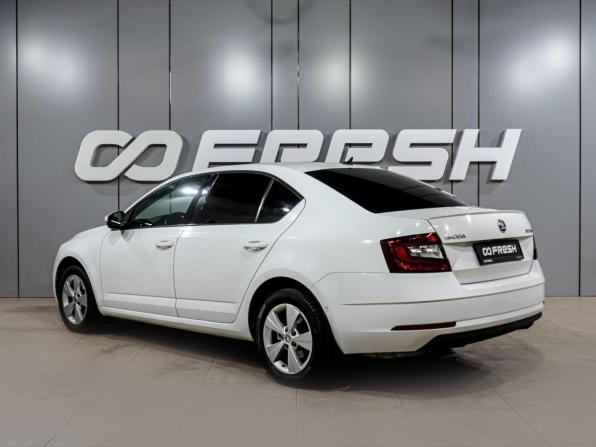 Skoda Octavia III (A7) Рестайлинг с пробегом 2018 года, цена 1 849 000 рублей, 205696 км, лифтбек, Автокод Объявления
