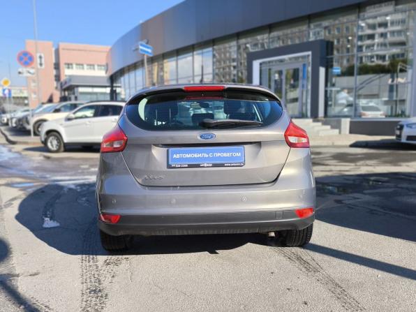 Ford Focus III Рестайлинг с пробегом 2015 года, цена 850 000 рублей, 206322 км, хэтчбек, Автокод Объявления