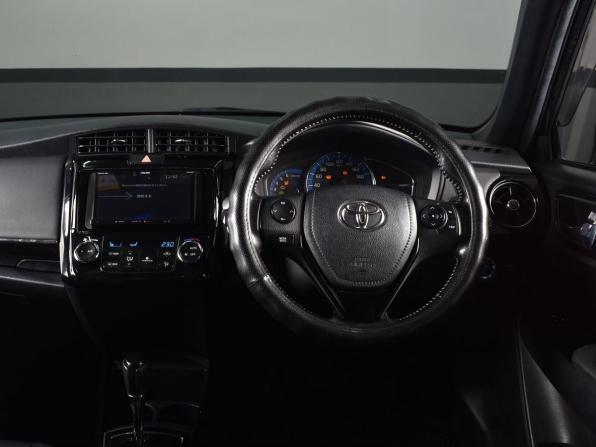 Toyota Corolla XI (E160 E170) Рестайлинг 2 с пробегом 2018 года, цена 1 589 995 рублей, 144524 км, универсал, Автокод Объявления