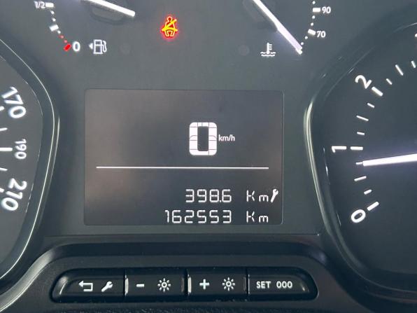 Peugeot Traveller I с пробегом 2021 года, цена 2 435 000 рублей, 162552 км, минивэн, Автокод Объявления