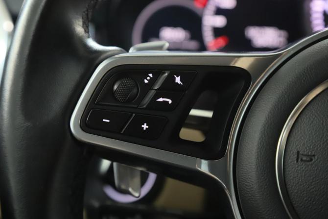 Porsche Cayenne III с пробегом 2020 года, цена 6 199 000 рублей, 121000 км, внедорожник, Автокод Объявления