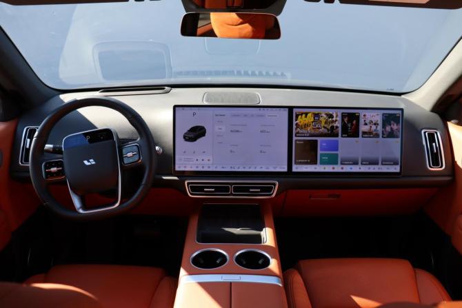 Li Auto (Lixiang) L6 с пробегом 2024 года, цена 4 900 000 рублей, 46348 км, внедорожник, Автокод Объявления