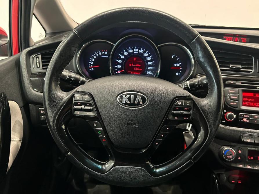 Kia Ceed II Санкт-Петербург  - изображение 20