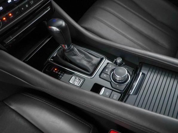 Mazda 6 III (GJ) Рестайлинг 2 с пробегом 2019 года, цена 2 317 090 рублей, 129713 км, седан, Автокод Объявления